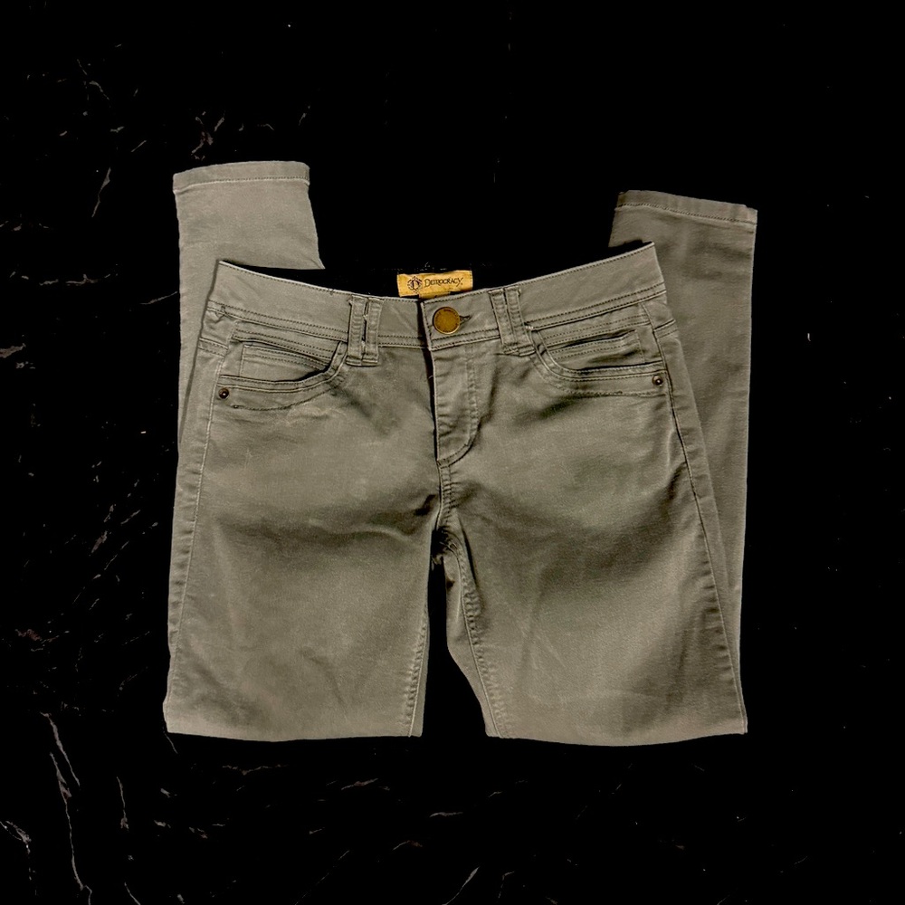 Democracy Absolution Size 4 Khaki Jeans